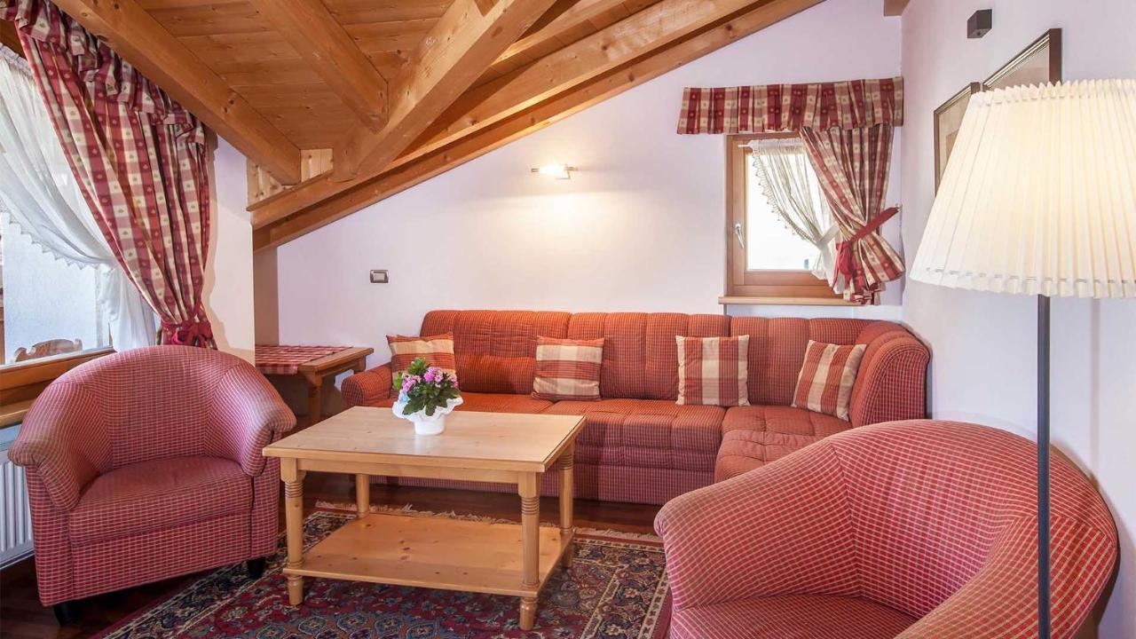 Residence Carin Selva di Val Gardena Bagian luar foto