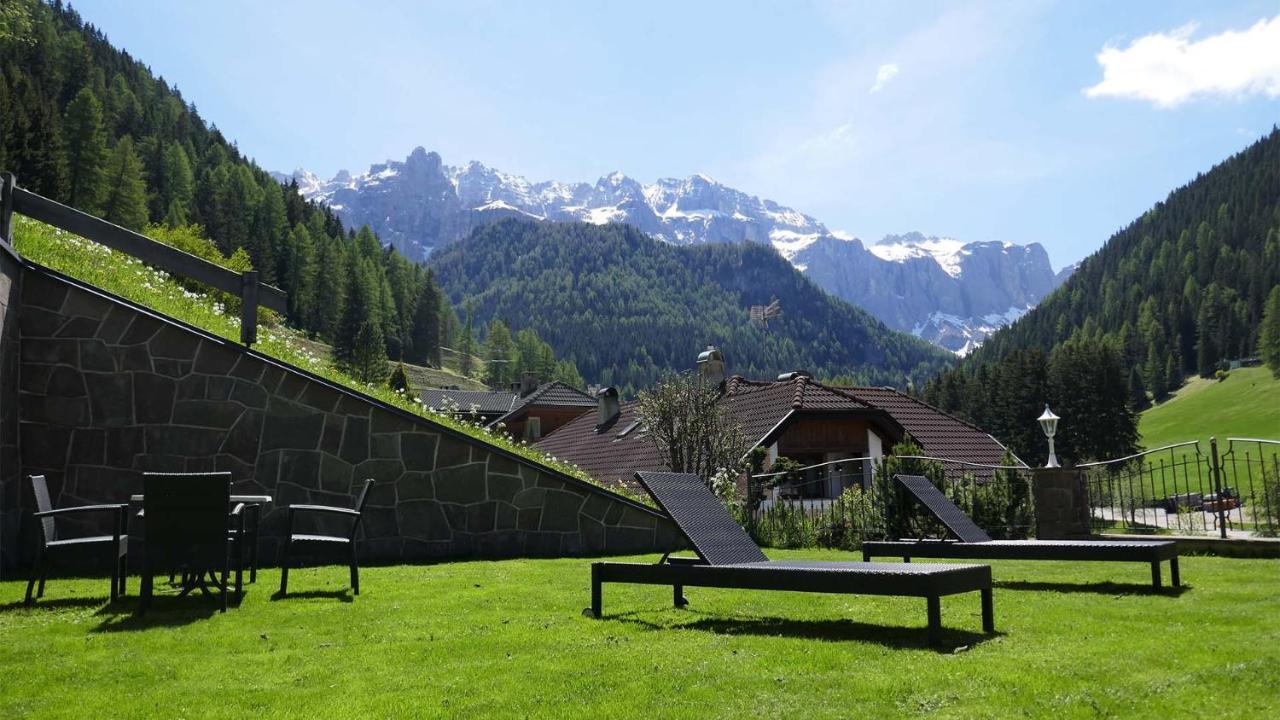 Residence Carin Selva di Val Gardena Bagian luar foto